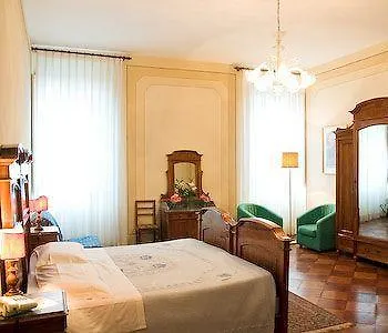 Europa Hotel 3*