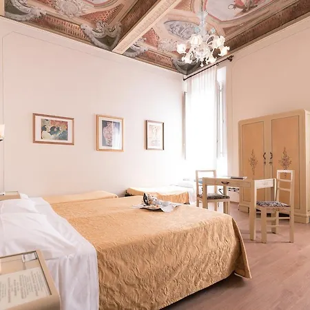 Europa Hotel 3*