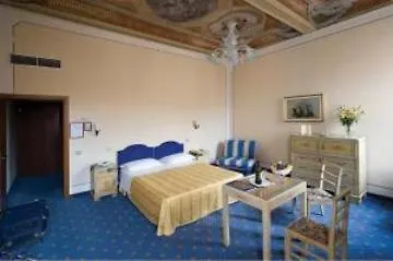 Europa 3*